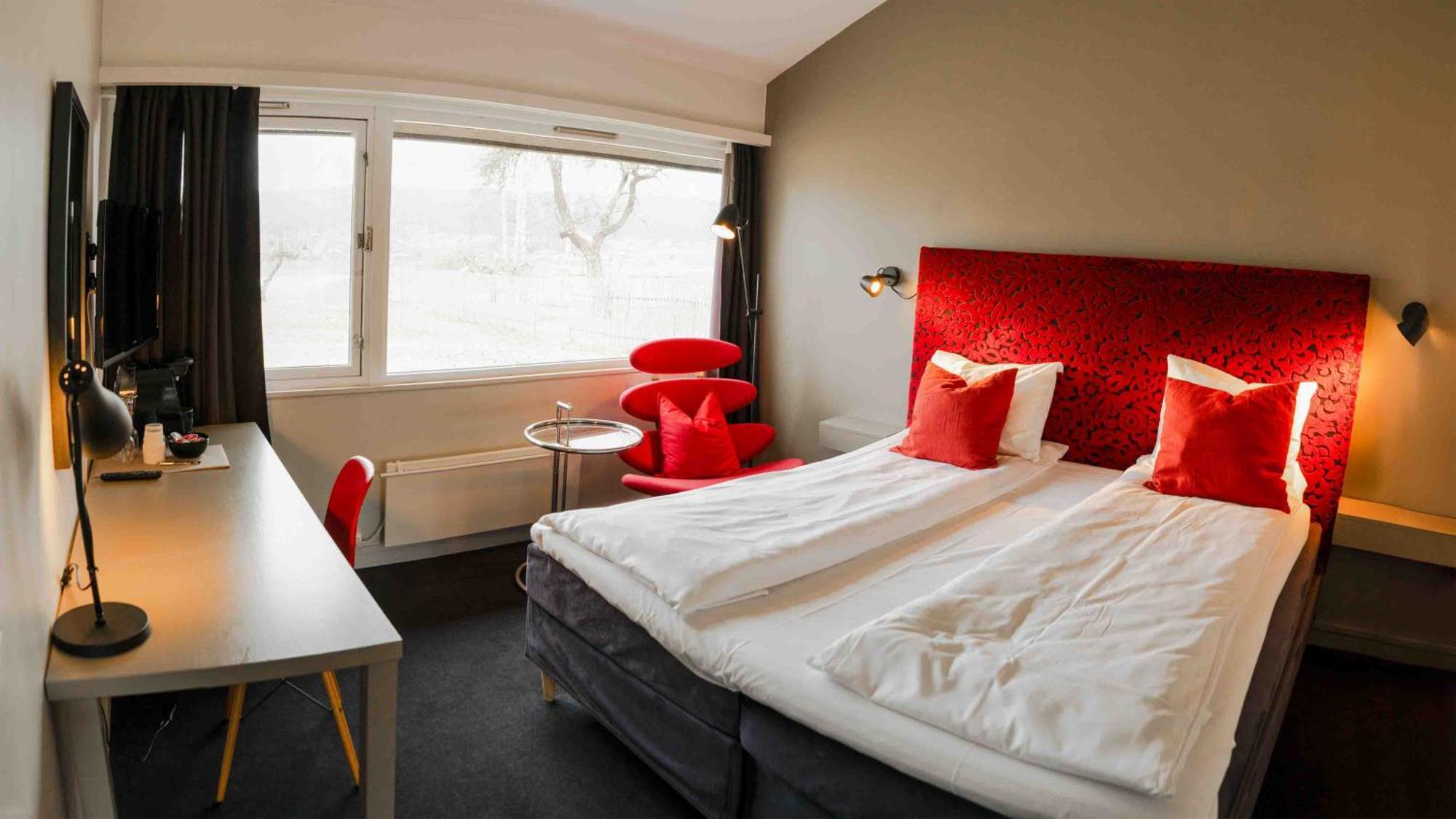 Thorbjornrud Hotell Jevnaker Exterior foto