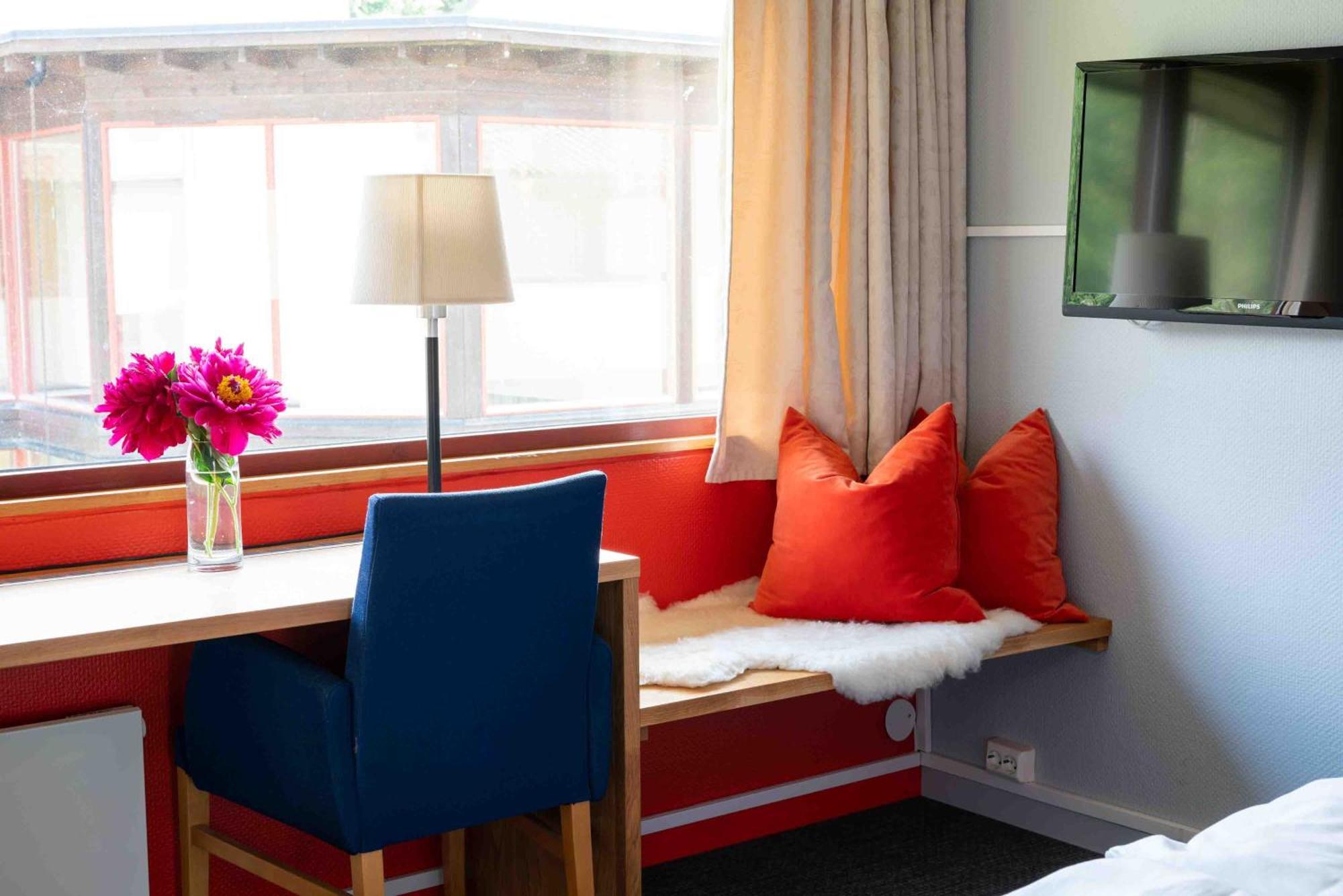 Thorbjornrud Hotell Jevnaker Exterior foto