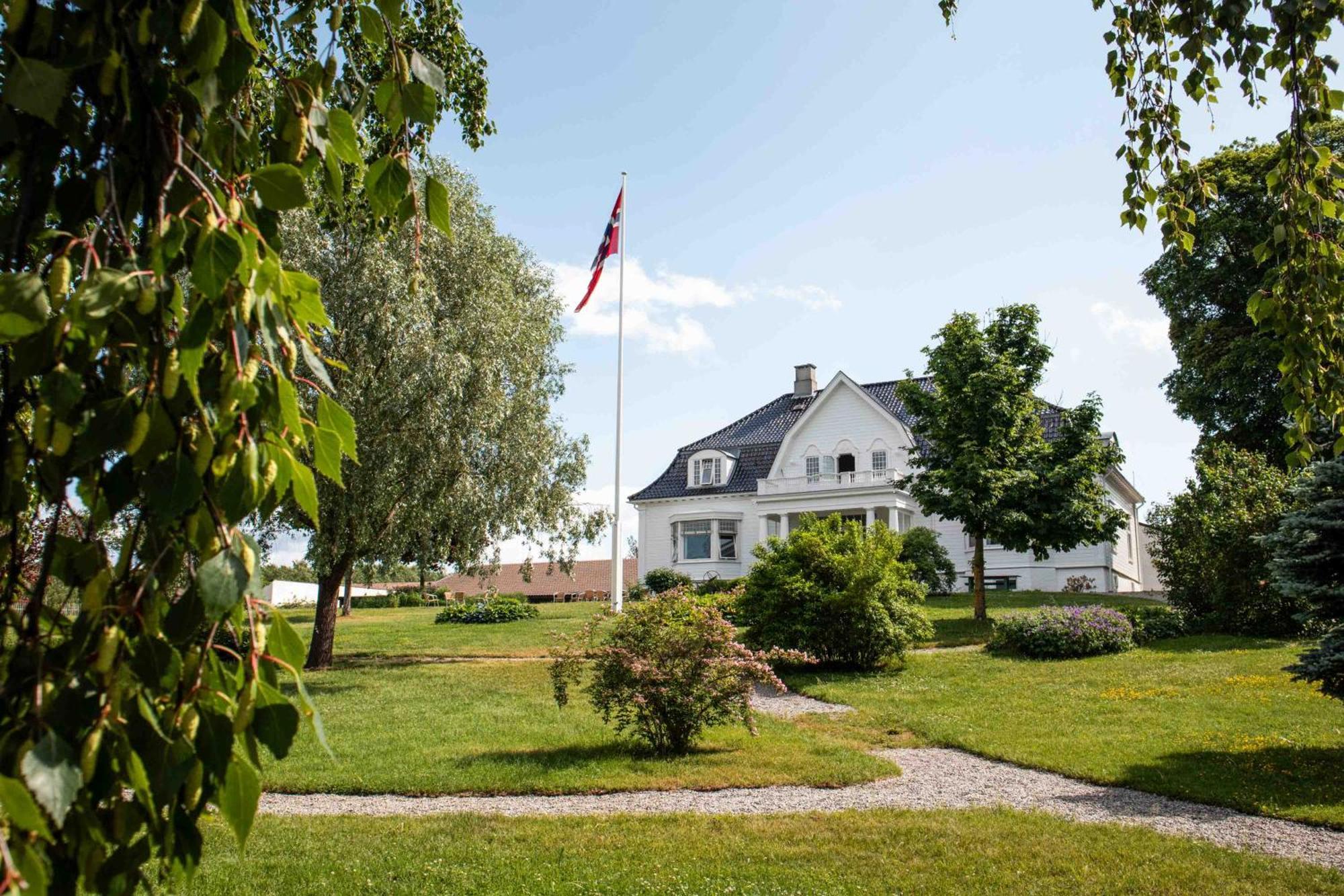 Thorbjornrud Hotell Jevnaker Exterior foto